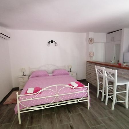 מאקרסקה Apartments Antonio מראה חיצוני תמונה